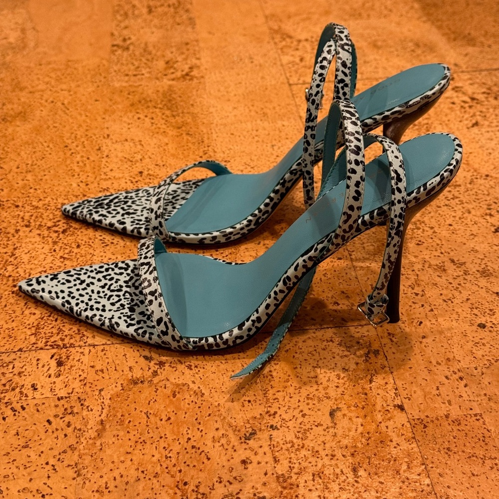 Strappy Heels  NWOT GOOD AMERICAN Blue Leather Candy Leopard Size 9.5
